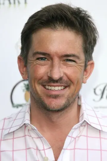 Photo Charlie Schlatter #86934