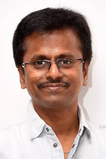 Photo A. R. Murugadoss #210055