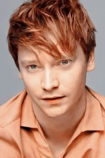 Photo Calum Worthy #88027
