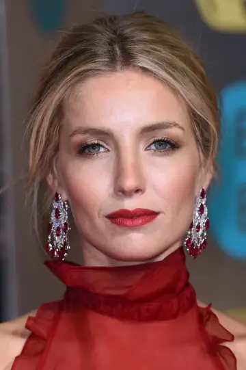 Photo Annabelle Wallis #70461