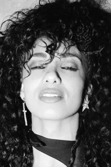 Photo Downtown Julie Brown #401516