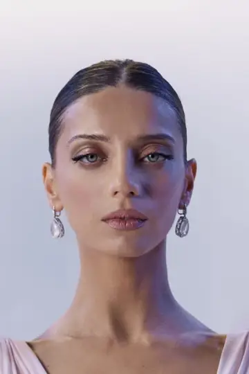 Photo Angela Sarafyan #67471