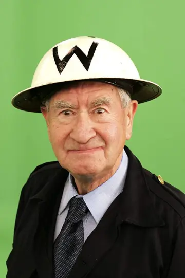 Photo Bill Pertwee #584465