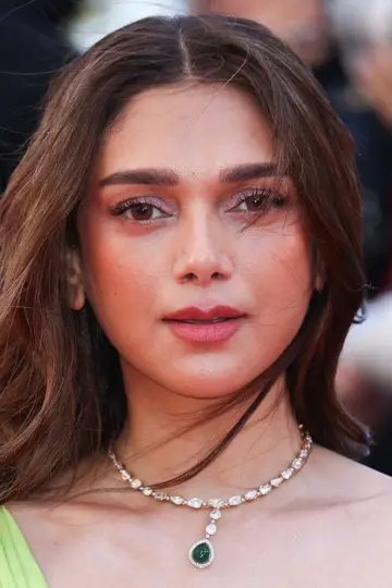 Photo Aditi Rao Hydari #401310