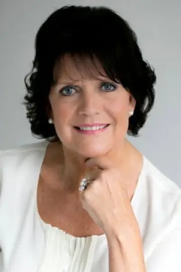 Photo Sally Geeson #459775