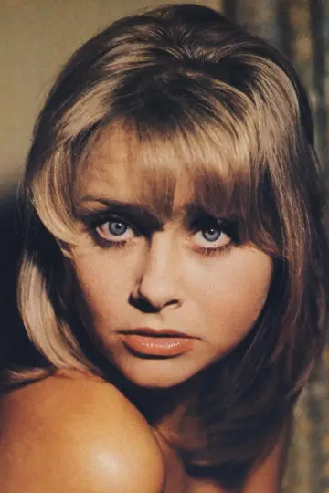 Photo Linda Hayden #220160