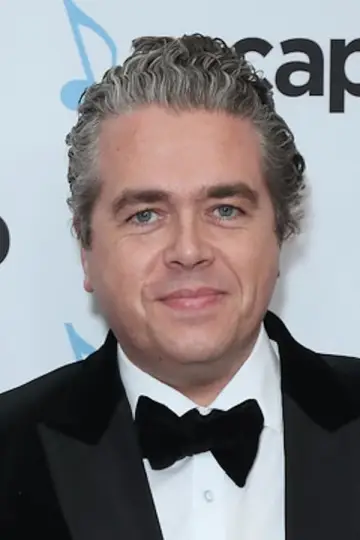 Photo Lorne Balfe #3824