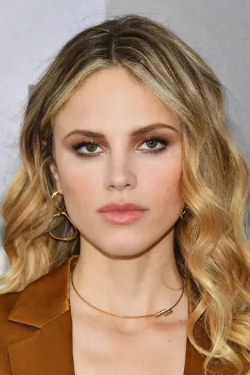 Photo Halston Sage #25732