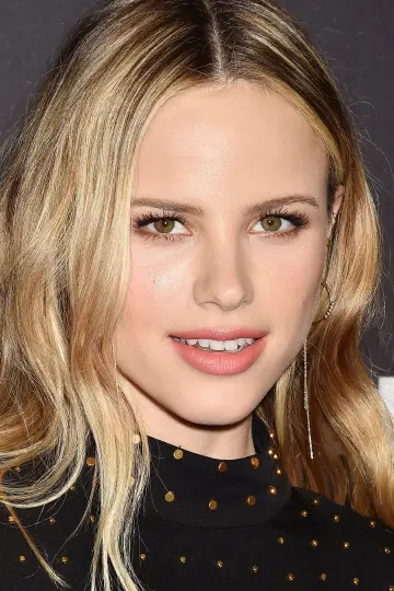 Photo Halston Sage #25736