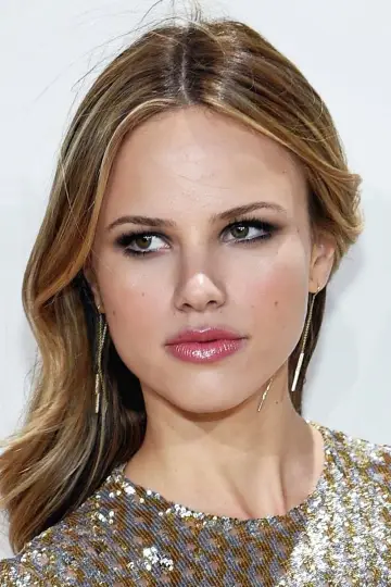 Photo Halston Sage #25739