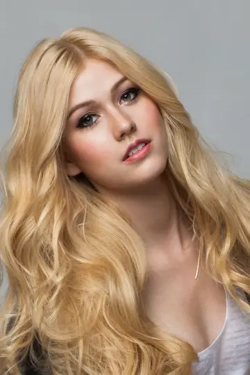 Photo Katherine McNamara #22651