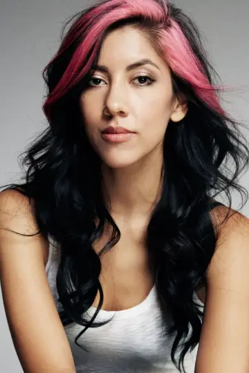 Photo Stephanie Beatriz #12171
