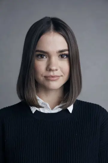 Photo Maia Mitchell #89291