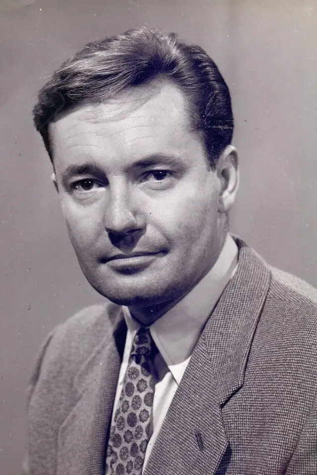 Photo Charles Tingwell