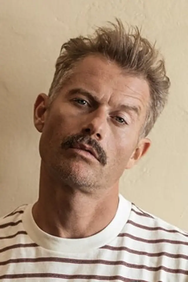 Photo James Badge Dale