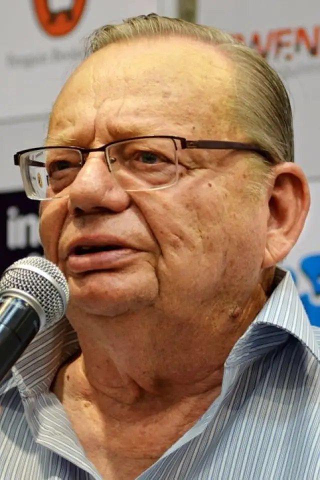 Photo Ruskin Bond