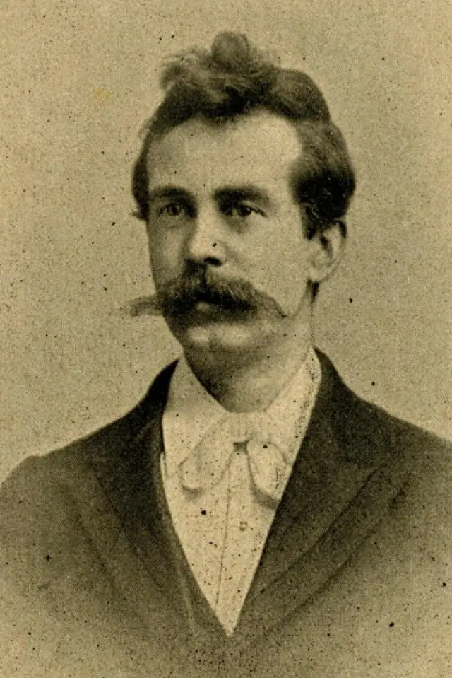 Photo Walter R. Booth