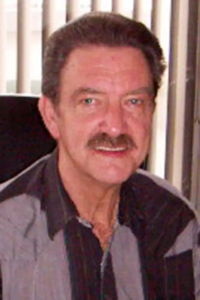 Photo Jim South