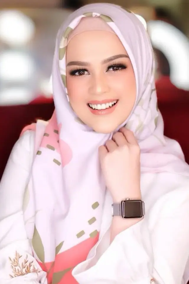 Photo Cut Meyriska