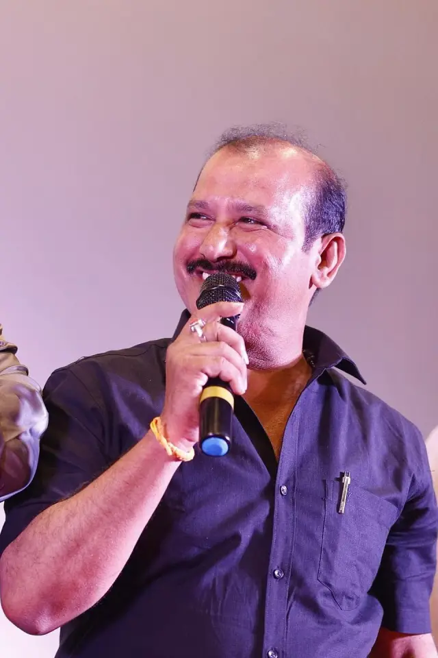 Photo V. Samudra