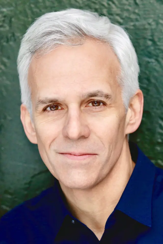 Photo Neal Mayer
