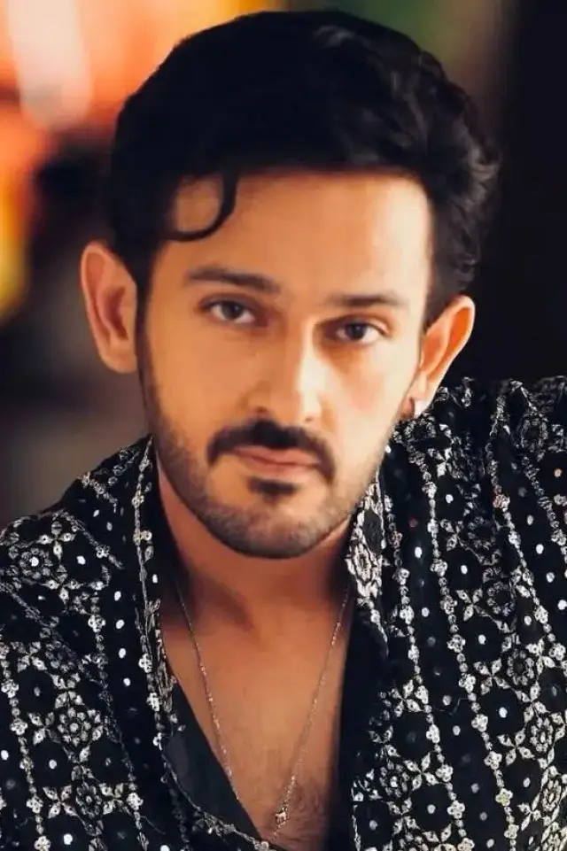 Photo Azaan Sami Khan