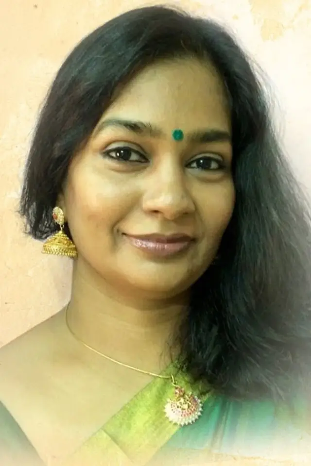 Photo Aadhira Pandilakshmi