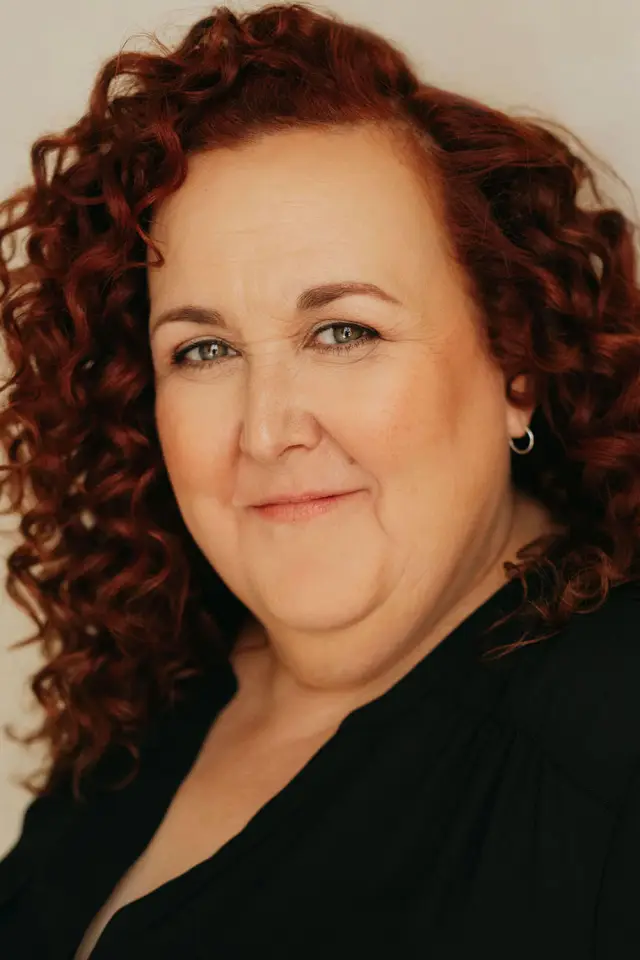 Photo Sharron Matthews