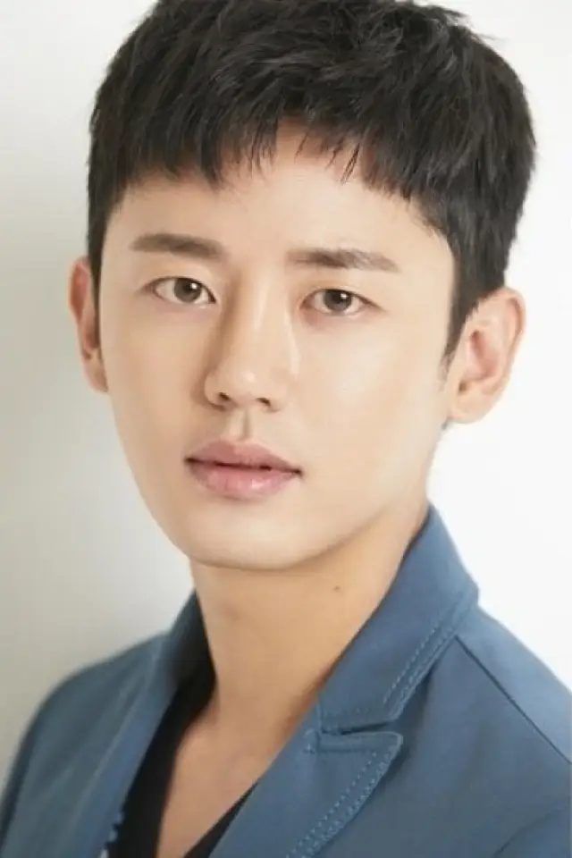 Photo Lee Ji-hoon