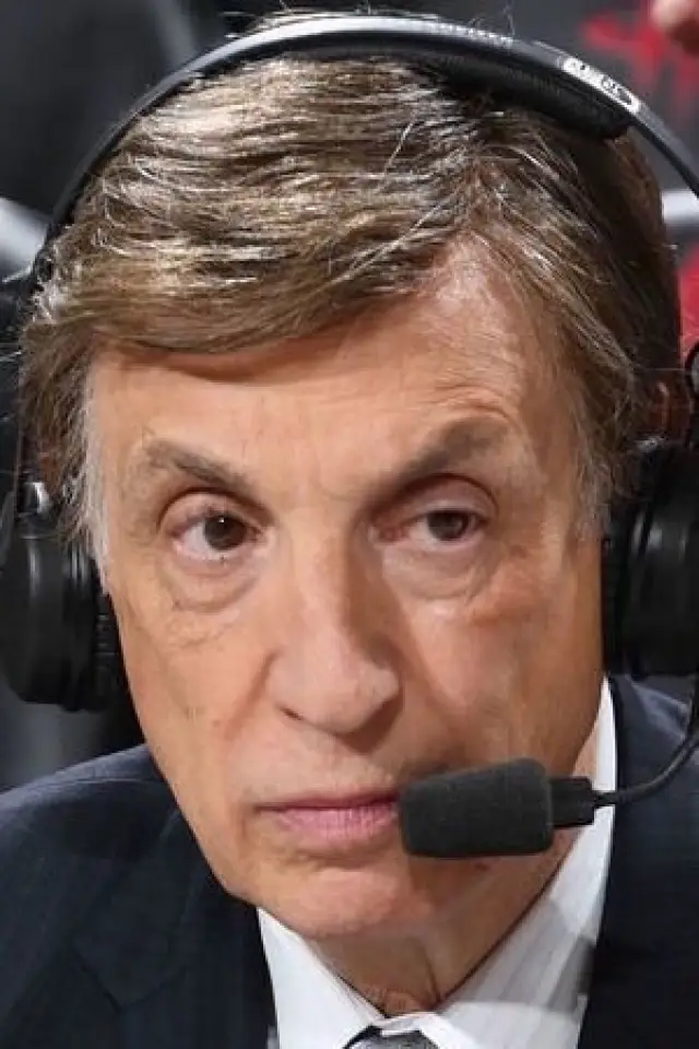 Photo Marv Albert