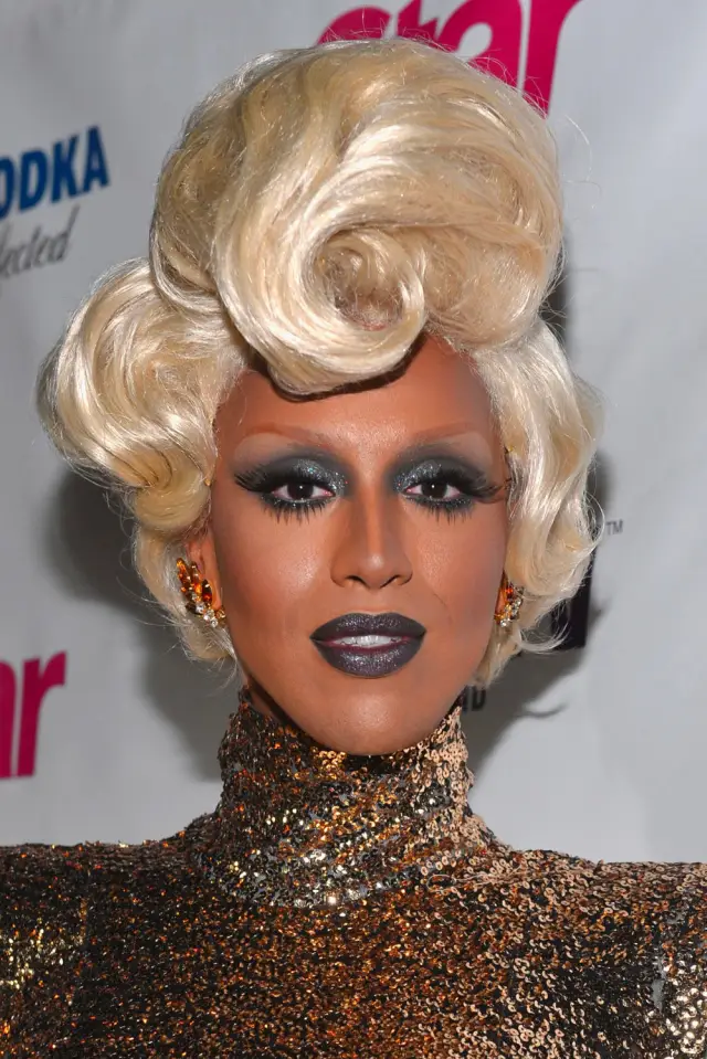 Photo Honey Mahogany