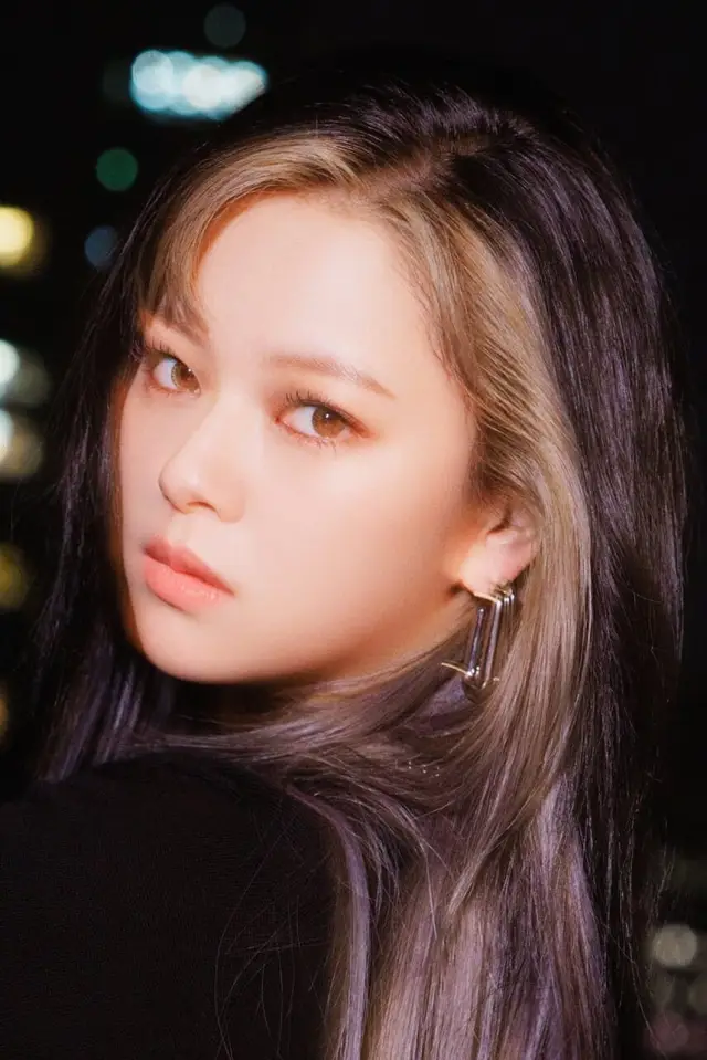 Photo JEONGYEON