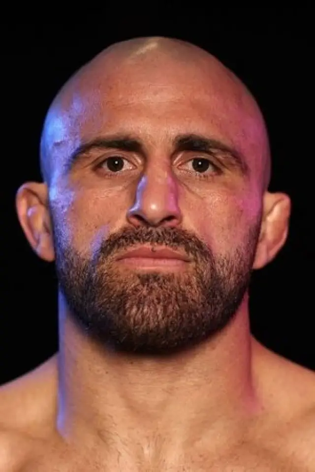 Photo Alexander Volkanovski