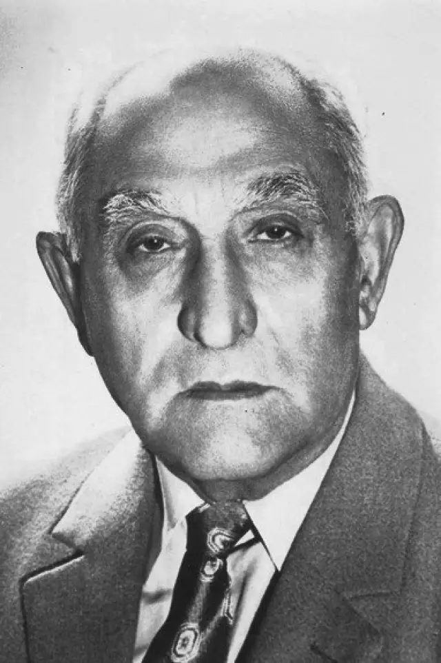 Photo Rza Takhmasib