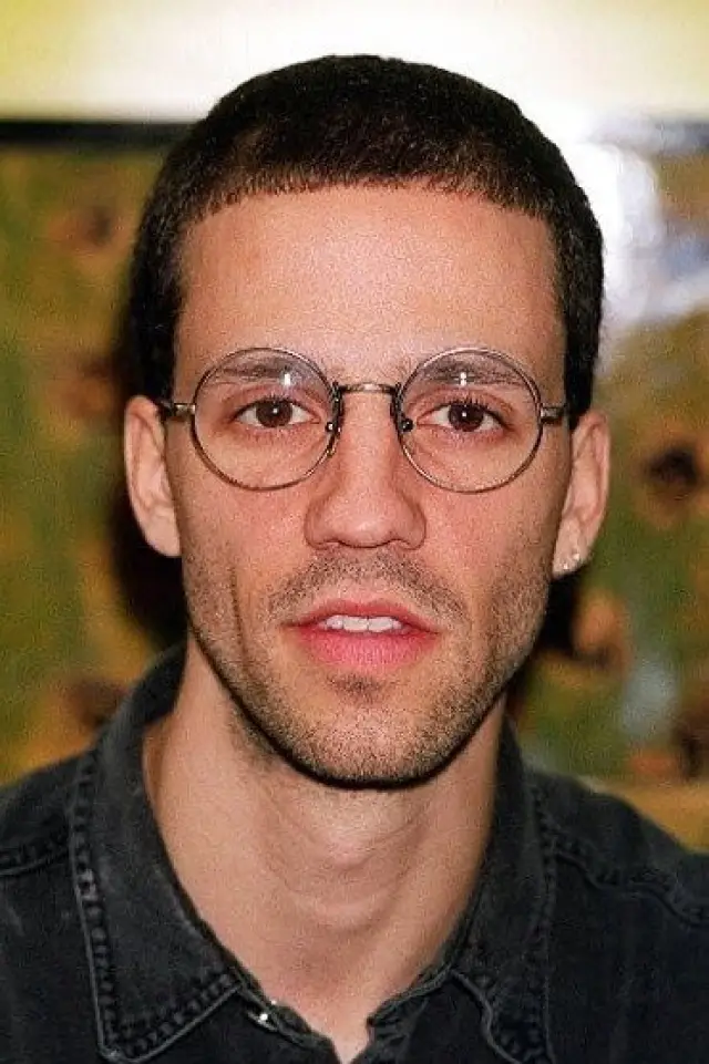 Photo Gary Cherone