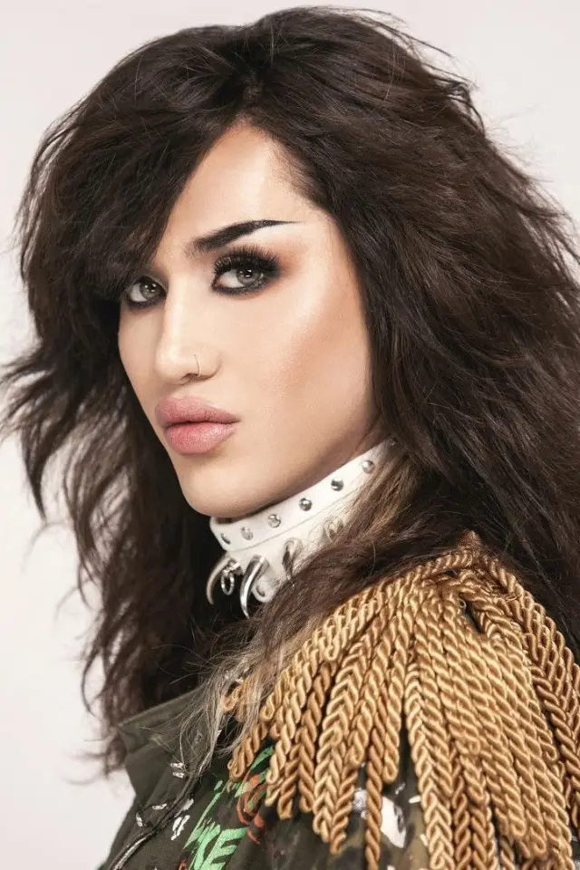 Photo Adore Delano
