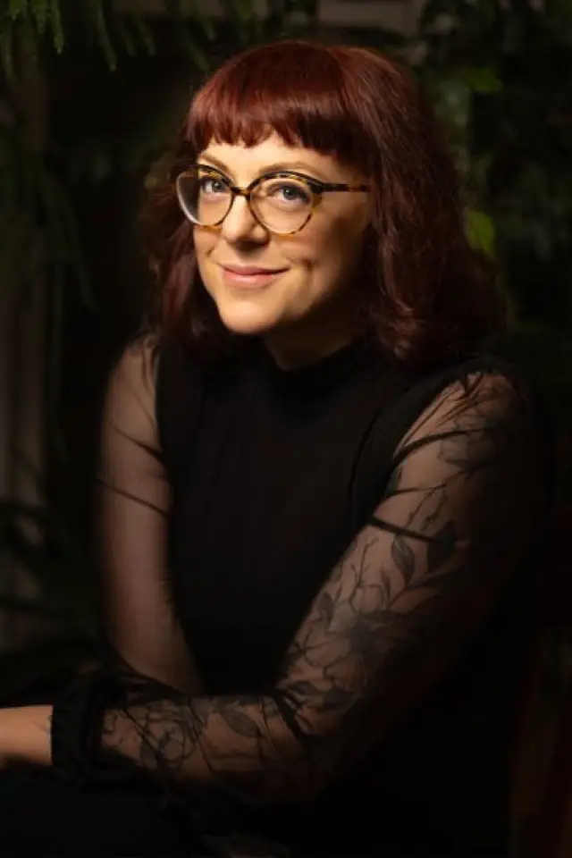 Photo V. E. Schwab