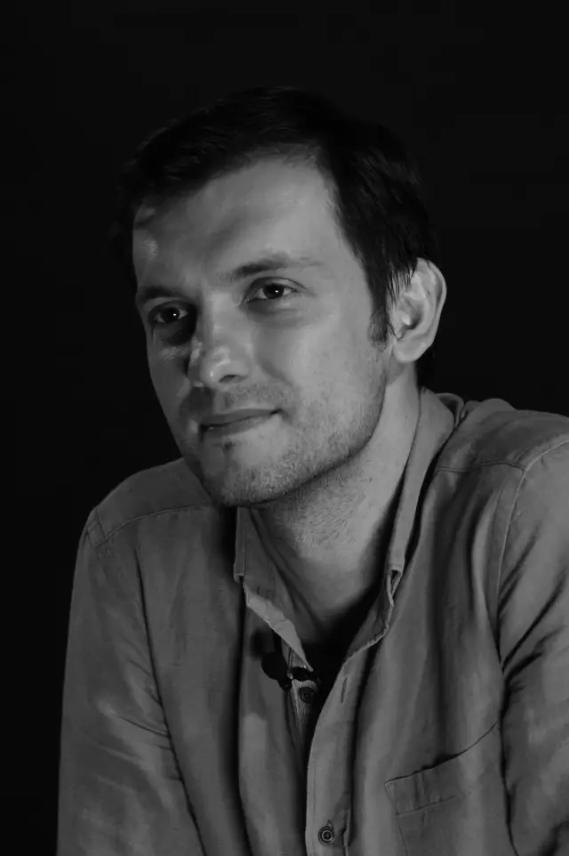 Photo Max Bessmertny