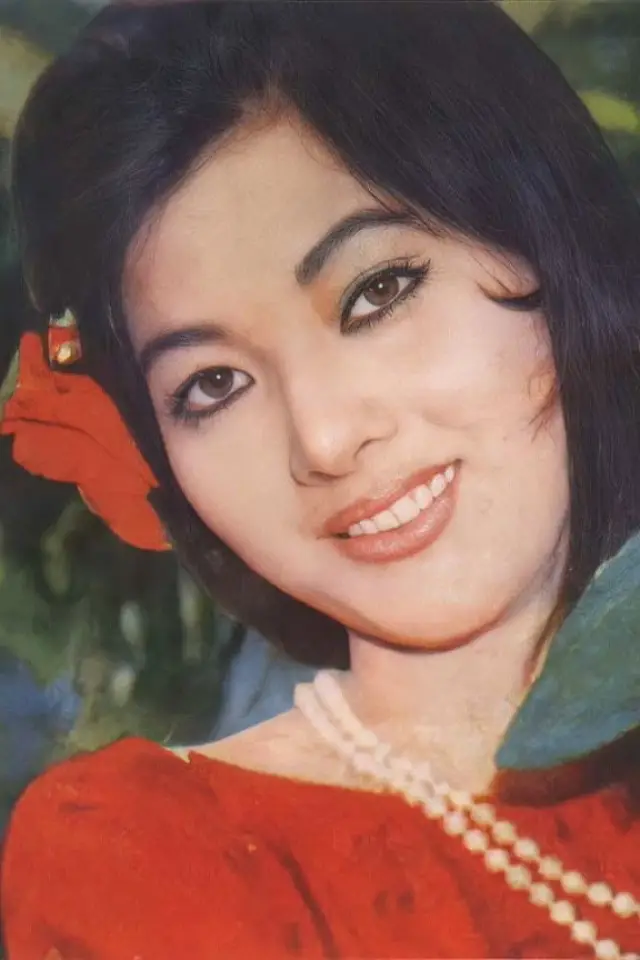 Photo Thẩm Thúy Hằng