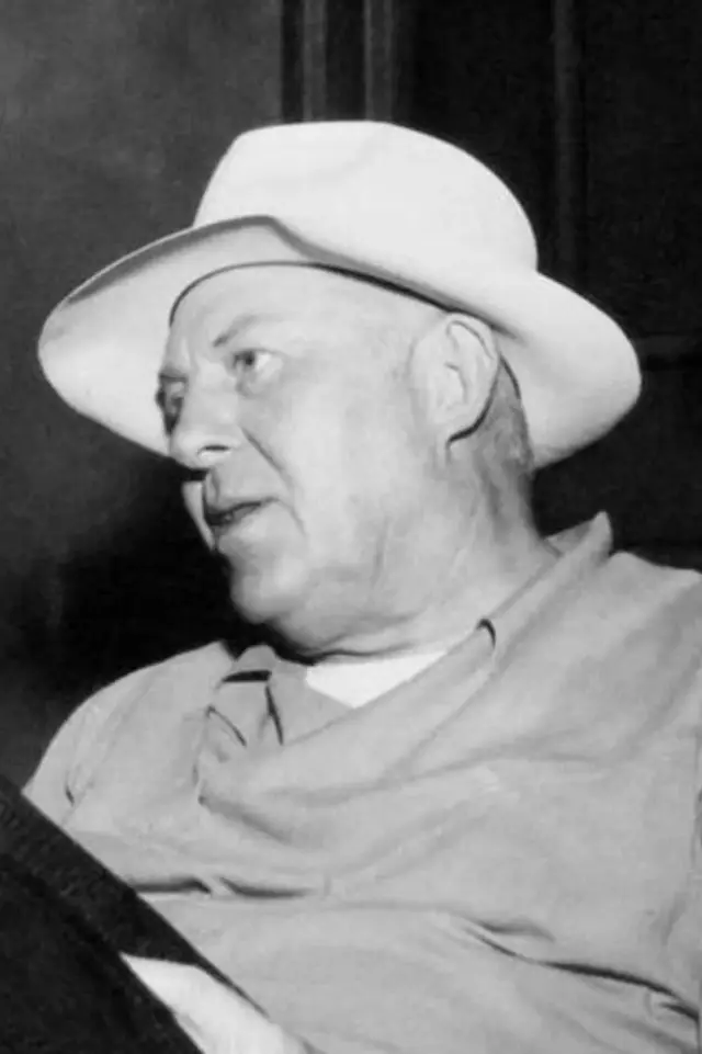 Photo Ray Enright
