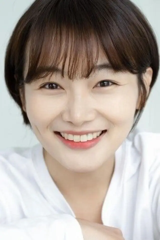 Photo Lee Ha-eum