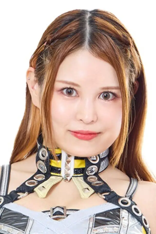 Photo Waka Tsukiyama