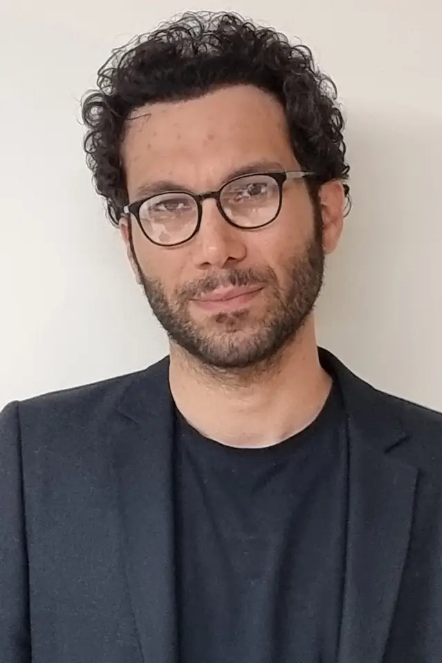 Photo Ali Behrad