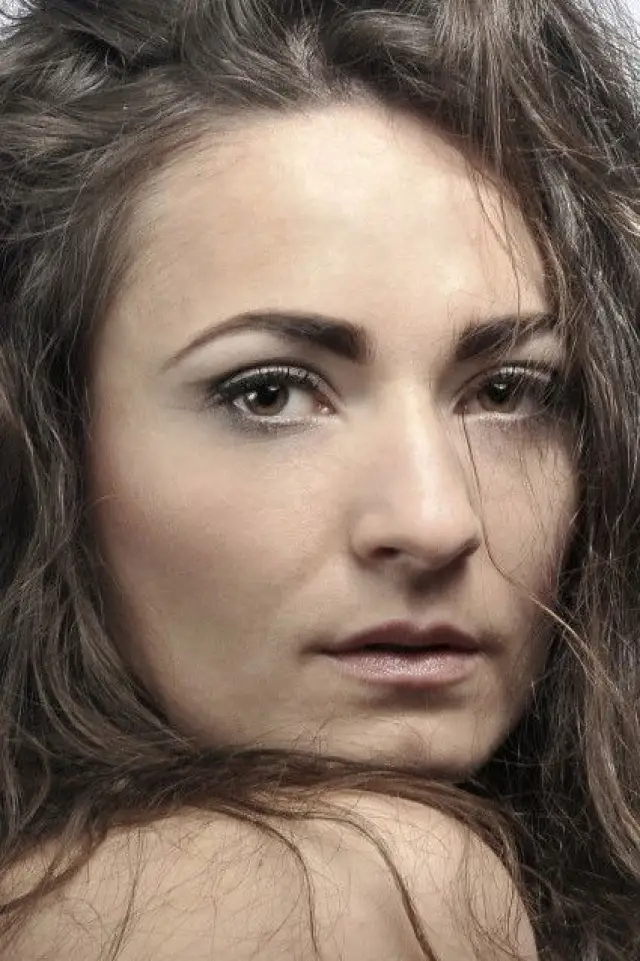 Photo Esztella Levkó