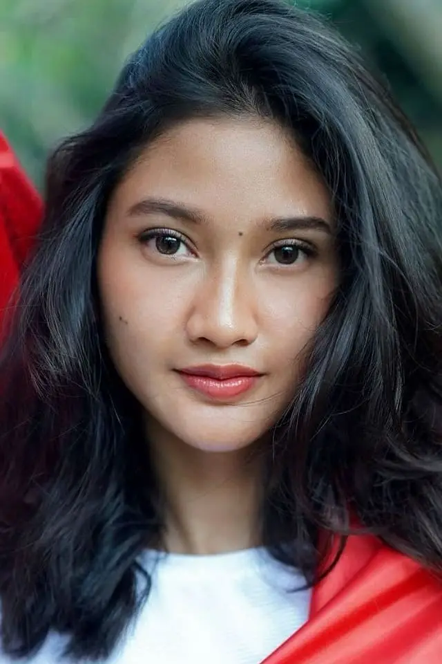 Photo Claresta Taufan