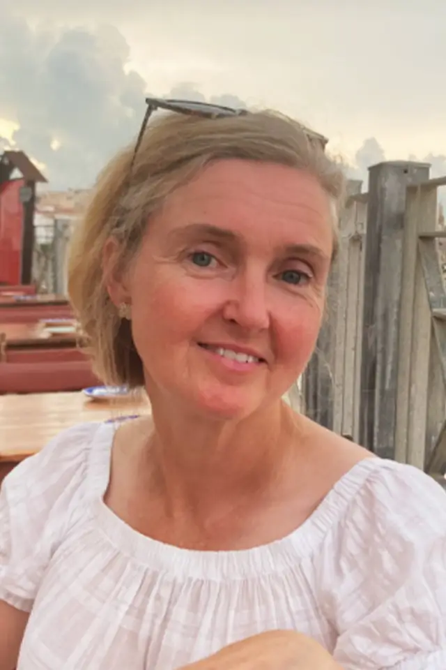 Photo Amy West