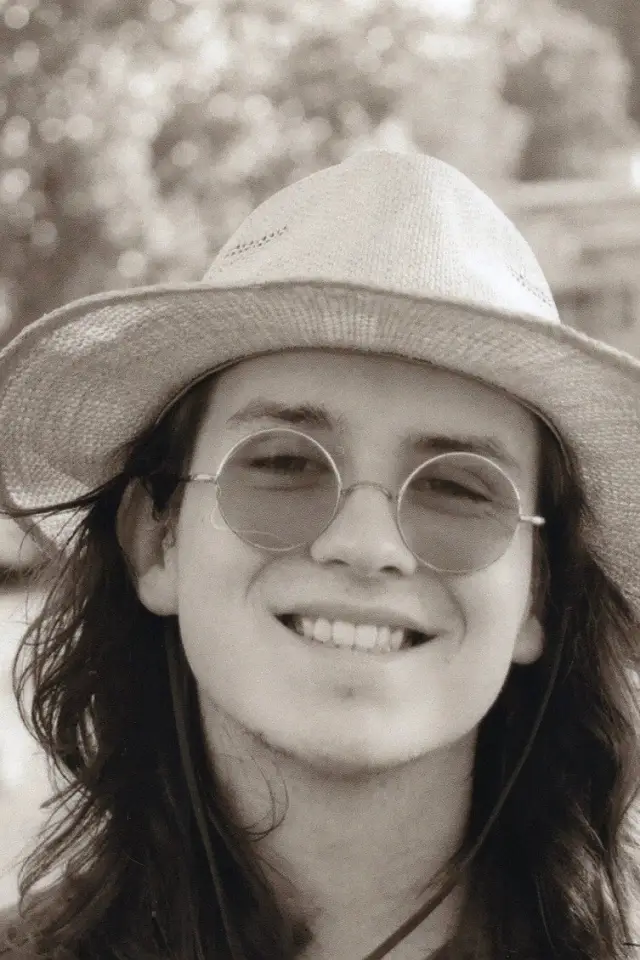 Photo A. John Yates