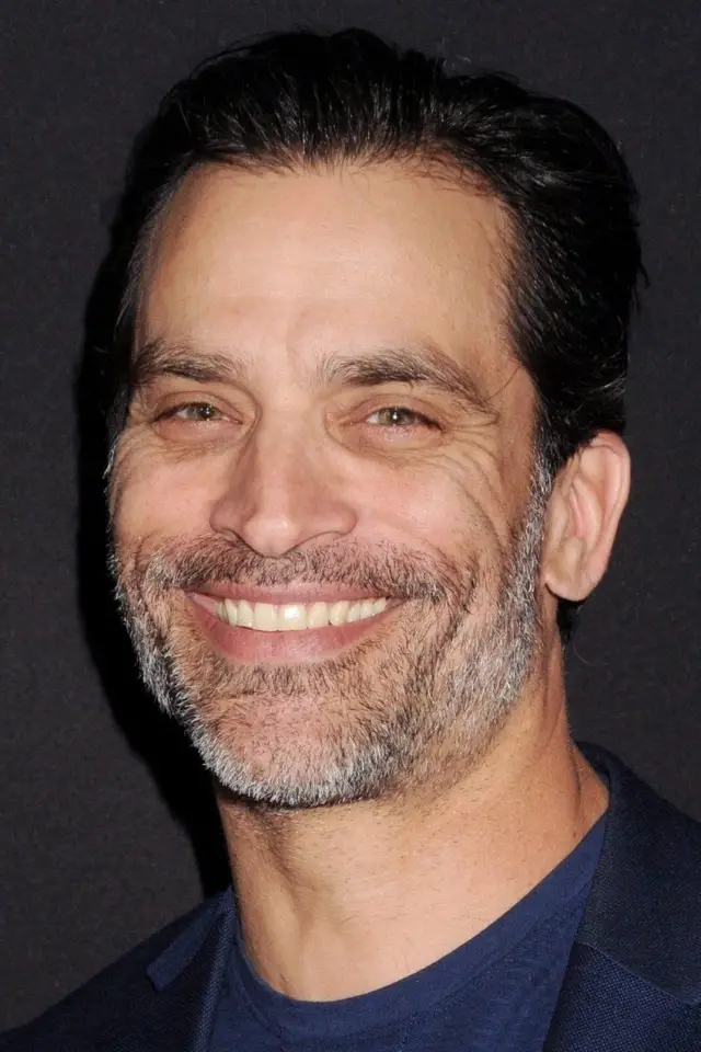 Photo Johnathon Schaech
