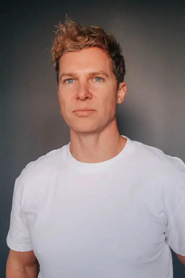 Photo Adam Burke