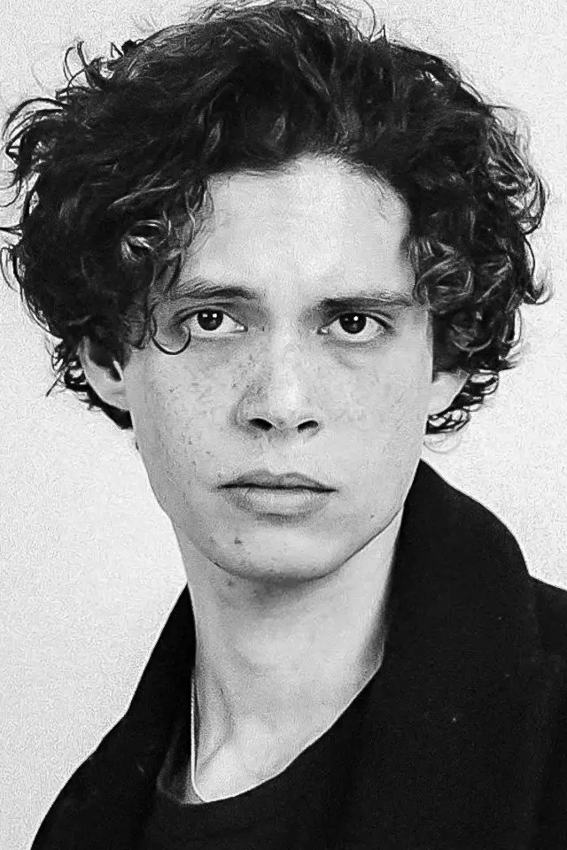 Photo Isaac Lee